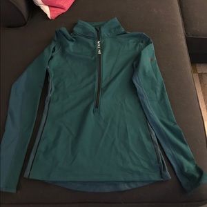 Nike Half Zip